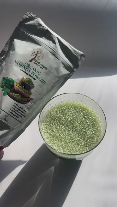 Organic Moringa leaf powder - green superfood, vegan, GMO-free, herbal - Indusfarms
